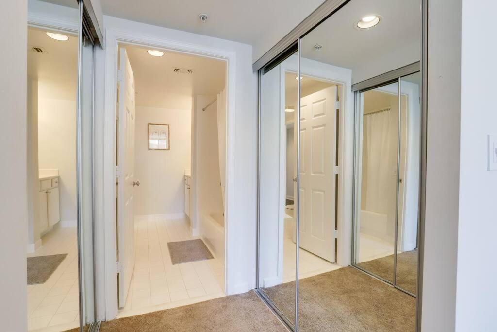 Bright Apartment Walk To Ballston Metro Arlington Exterior photo